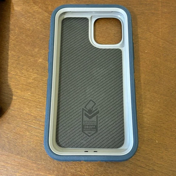 Otter Box Defender Rugged Protection iPhone 11 Pro Screenless Edition Navy Blue - Picture 12 of 12